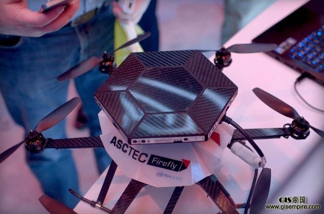 英特尔收购德国无人机厂商 拟推广实感技术