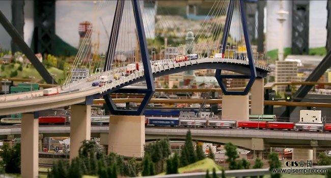 城会玩 Google街景用微型相机拍了一个微缩世界