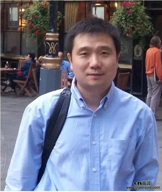 除了引力波,一束奇异的光射线信号也到达地球