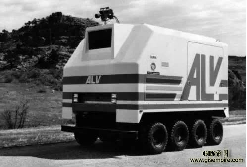 无人驾驶说了快一百年了,史上有名的车和技术都有哪些?