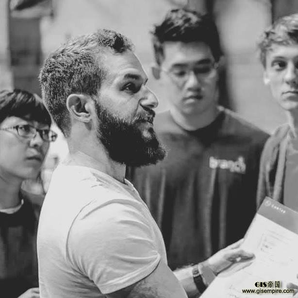 击落无人机?AI帮助监管无人机并自动设计航线才是未来